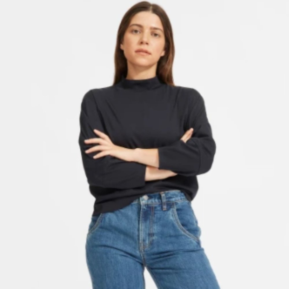 Square Mockneck Tee, Medium